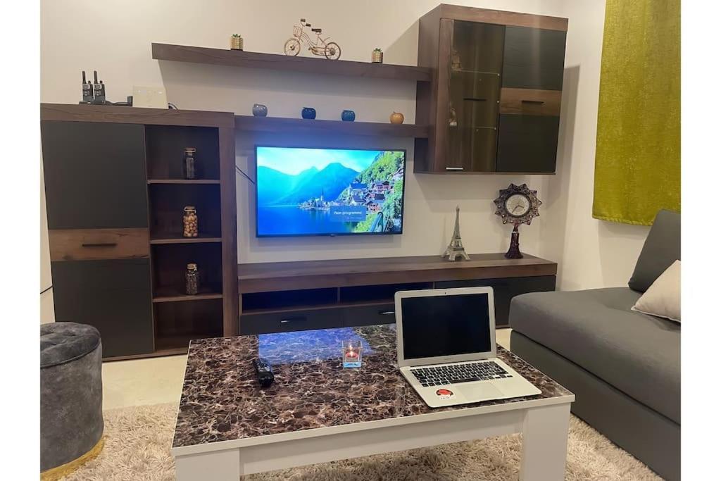 Experience De Luxe Ultime / Parking / Restaurant / Cafe / Carrefour Apartment Oujda Luaran gambar